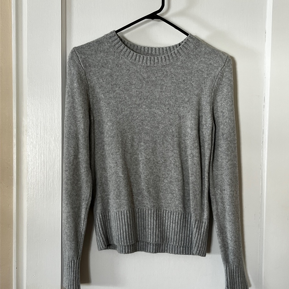 Old Navy Women's Sweater